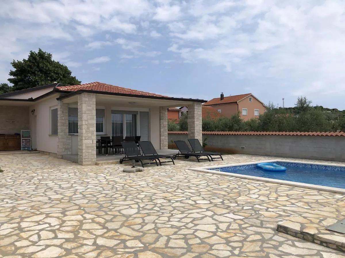 Villa Gecko Medulin Croatia